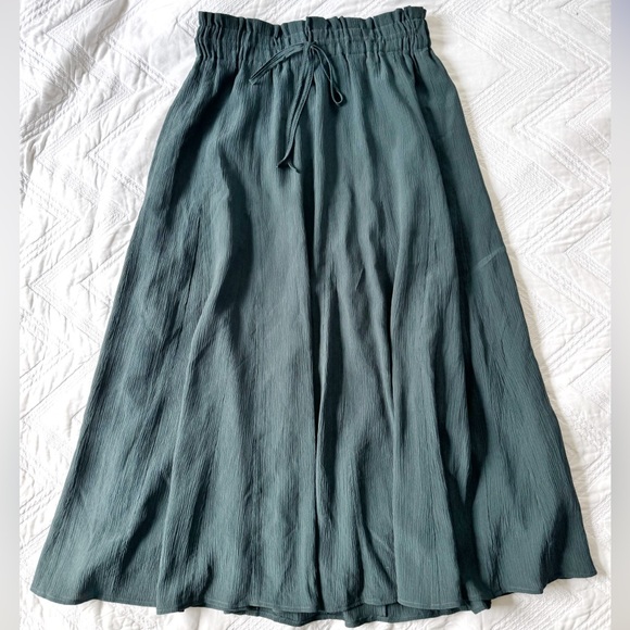 M.M. LaFleur The Monroe Skirt Silk Crinkle midi teal green blue size small S - Picture 1 of 6